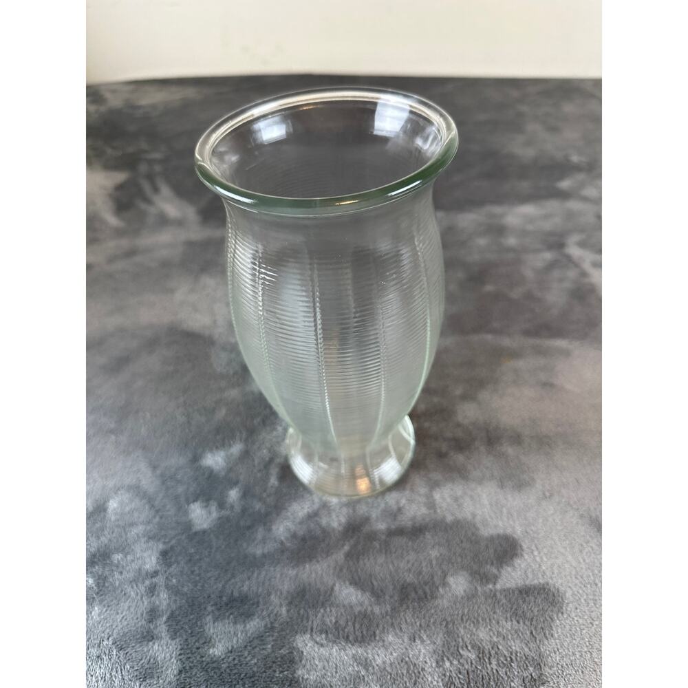 vintage retro style FTD clear ribbed glass vase 9 inches - Picture 2 of 5